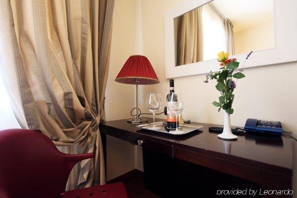 Фото Airport Hotel