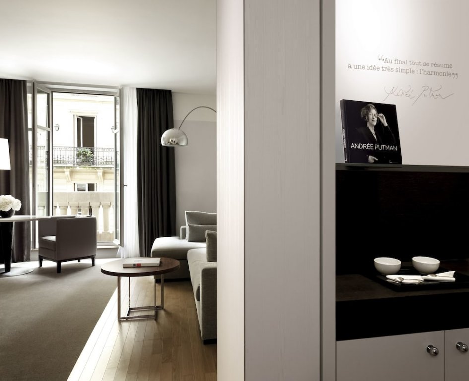 Фото Sofitel Paris Arc de Triomphe Hotel