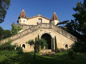 Гостиница Les Deux Tours