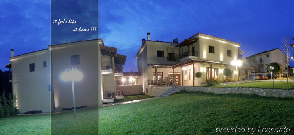 Фото Meteoritis Hotel