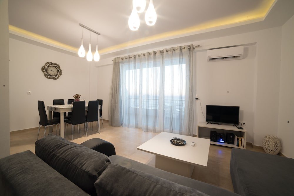 Фото Bella Mare Luxury Apartments