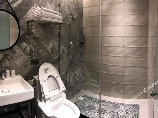 Фото The Upstairs