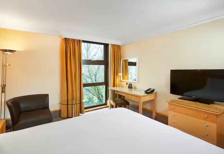 Фото Hilton London Kensington