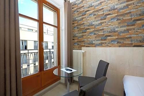 Фото Hotel Central