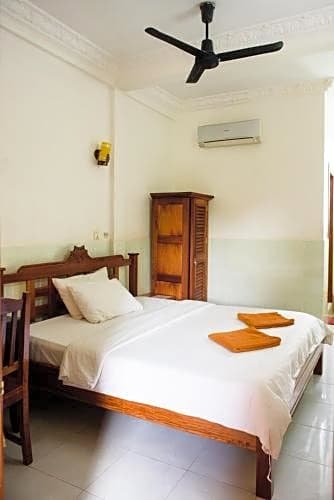 Фото Jasmine Family Hostel