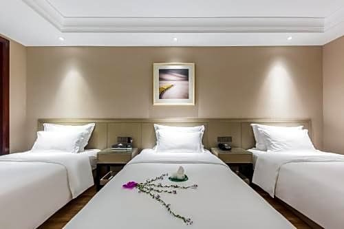 Фото Byland Star Hotel