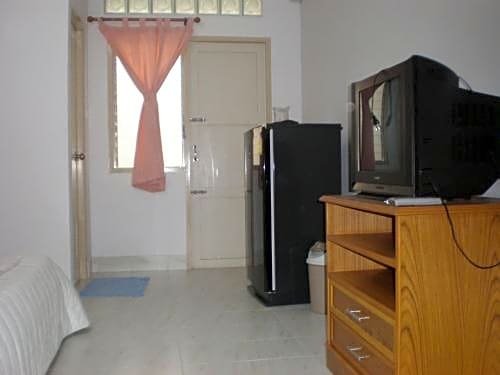 Фото Thana Place Charunsanithwong 34