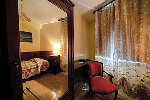 Фото Albergo Ristorante Belle Epoque