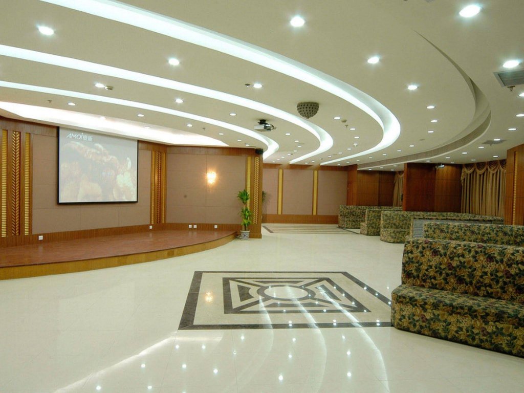 Фото Tianjin Ocean Hotel