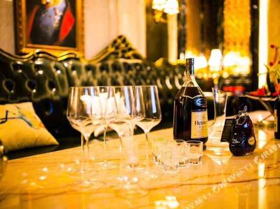 Фото Vienna Hotel Shenzhen Fenghuang Road