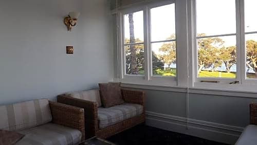 Фото The Esplanade Hotel