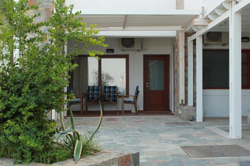 Фото Golden Grain Suites by Checkin