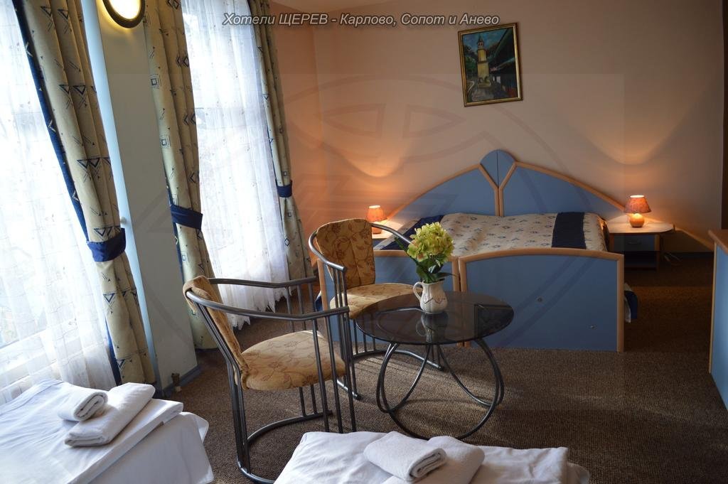 Фото отеля 2