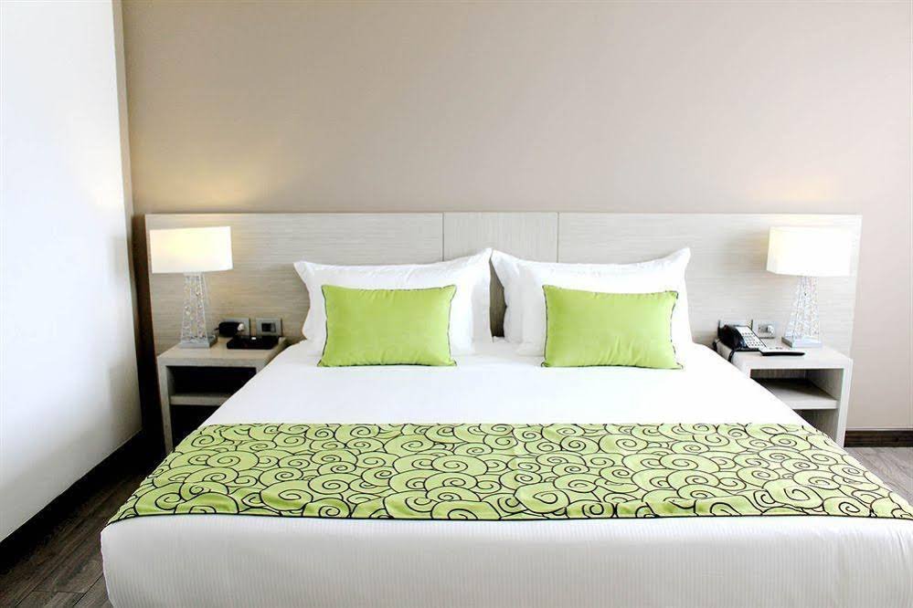 Фото Hotel Mocawa Plaza Armenia