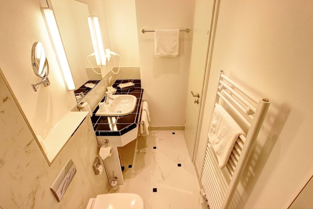 Фото Hotel Linde