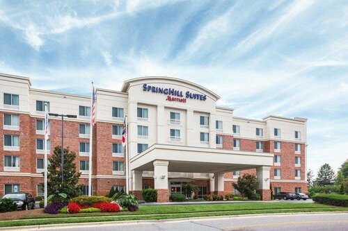 Гостиница SpringHill Suites Charlotte Lake Norman/Mooresville