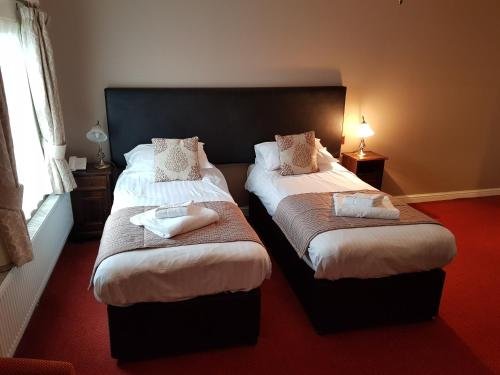 Фото White Lion Royal Hotel