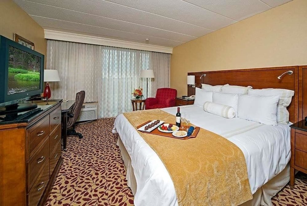 Фото Hotel Fort Wayne