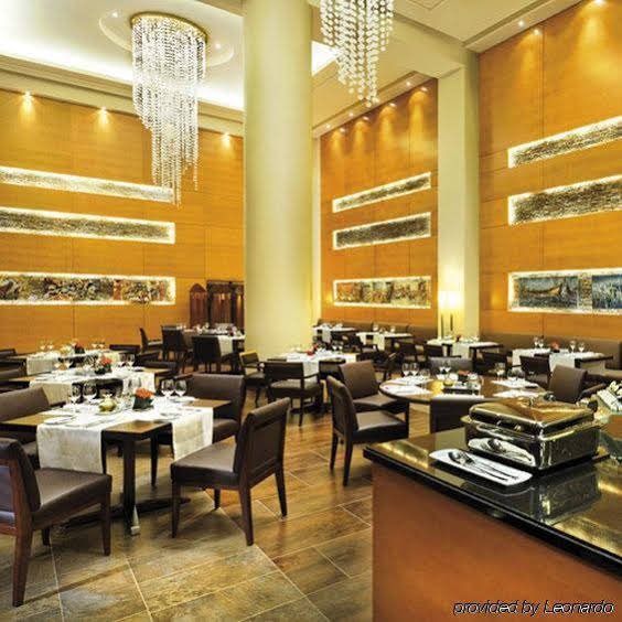 Фото Movenpick Ambassador Hotel