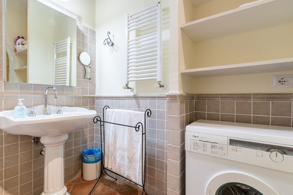 Фото Fori Imperiali Elegant Apartment