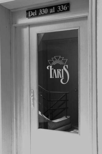 Гостиница Hostal Paris в Вальядолиде
