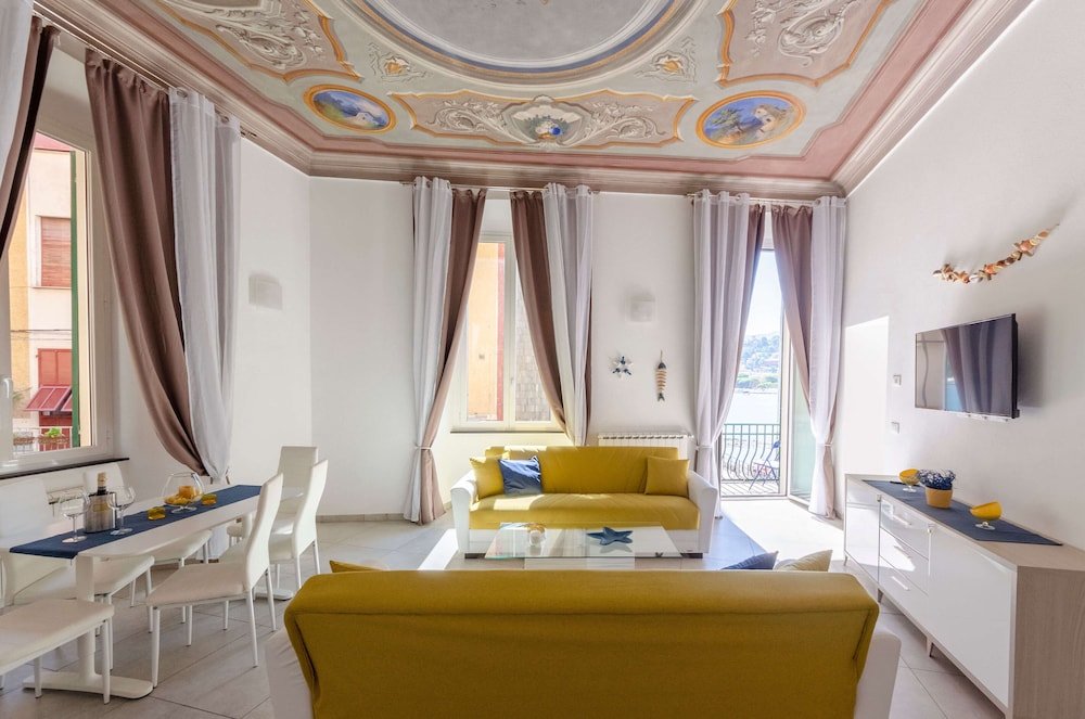 Фото La Casa Rosa al Mare