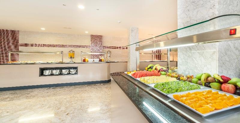 Фото Hoposa Apartamentos Montelin