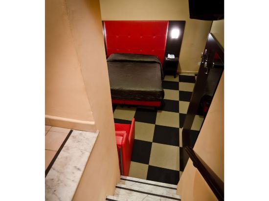 Фото Sakura Inn Sanremo