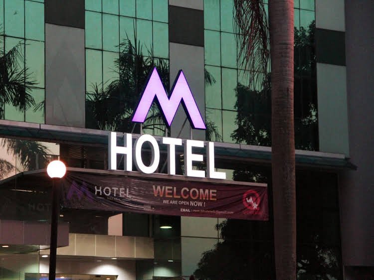 Фото отеля 1