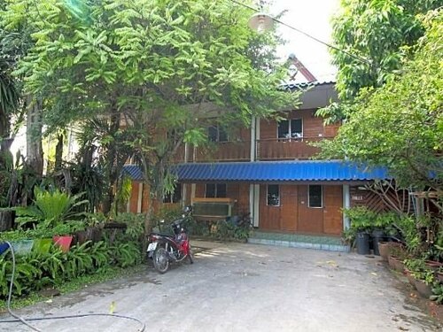 Хостел T T Hostel Kanchanaburi в Канчанабури