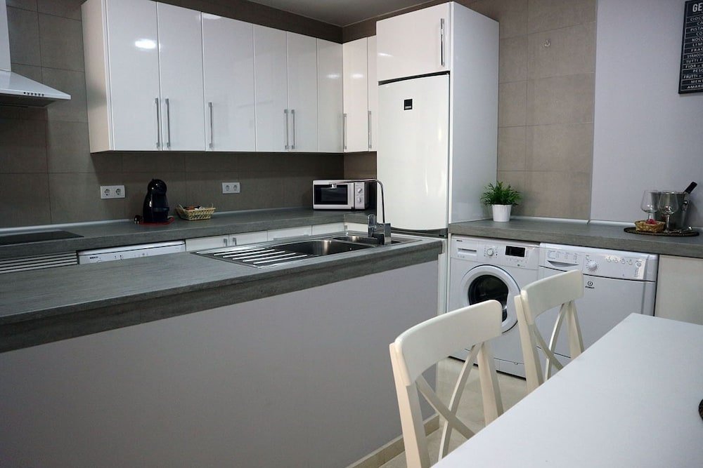 Фото Apartamentos Castillo