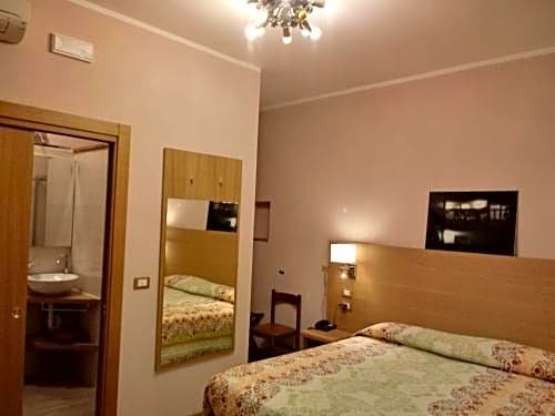 Фото Albergo Giulia Gonzaga