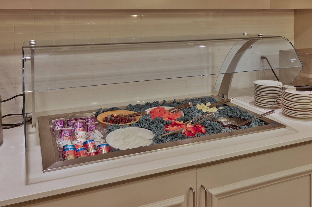 Фото Hilton Garden Inn Albuquerque/Journal Center