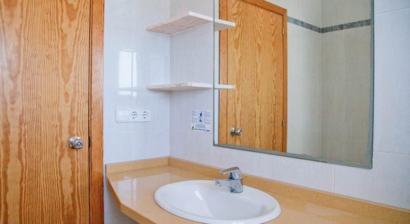 Фото Aparthotel Vibra Sanan - Adults Only
