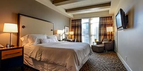 Фото Fairways Hotel on the Mountain