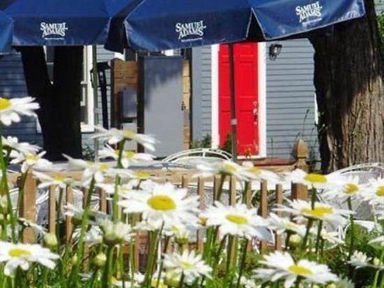 Фото Wildcat Inn & Tavern