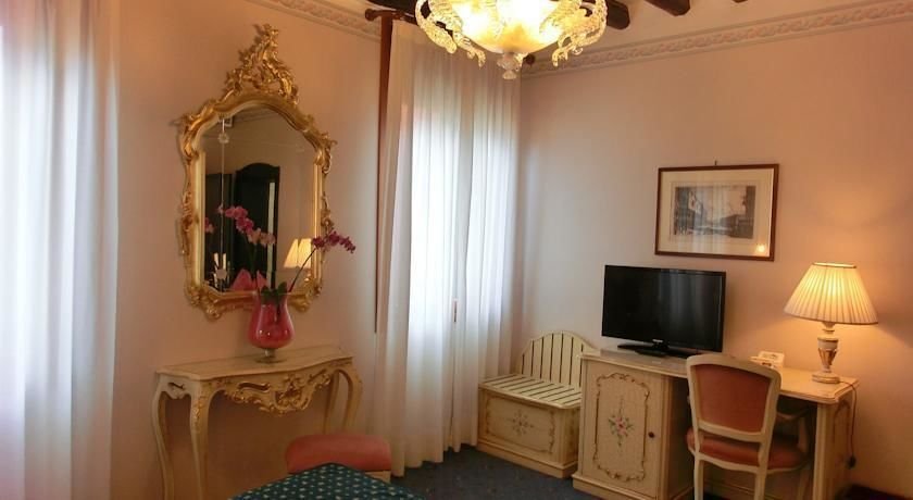 Фото Hotel Diana Venice