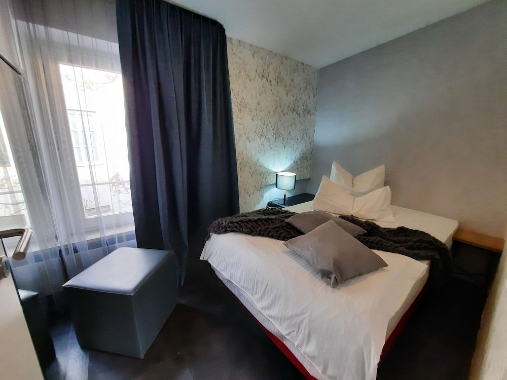 Фото Boutique Hotel Falkenturm