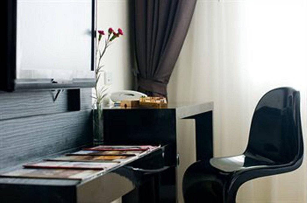 Фото The Park Residence at Bangkok