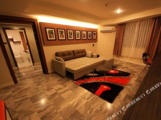 Фото Dragon River Avenue Hotel