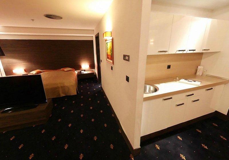 Фото Europe Hotel