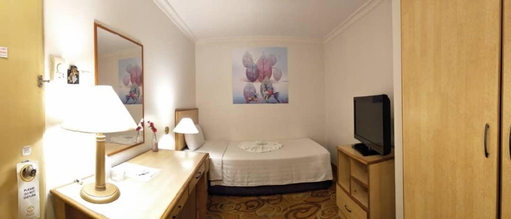 Фото The Orchid Hotel