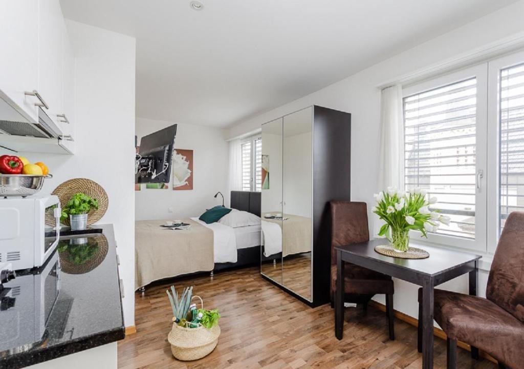 Фото Swiss Star Franklin