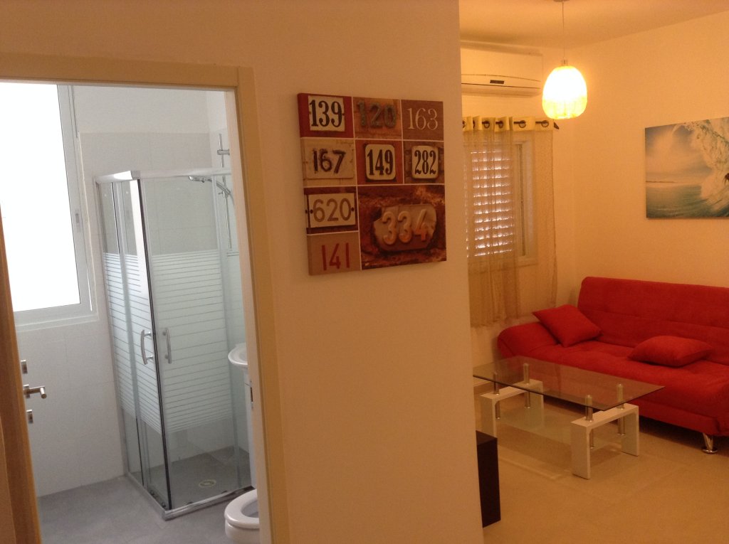 Фото Arendaizrail Apartment - Balfour Street Bat-Yam