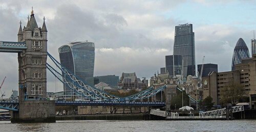Tower Bridge City Apartments