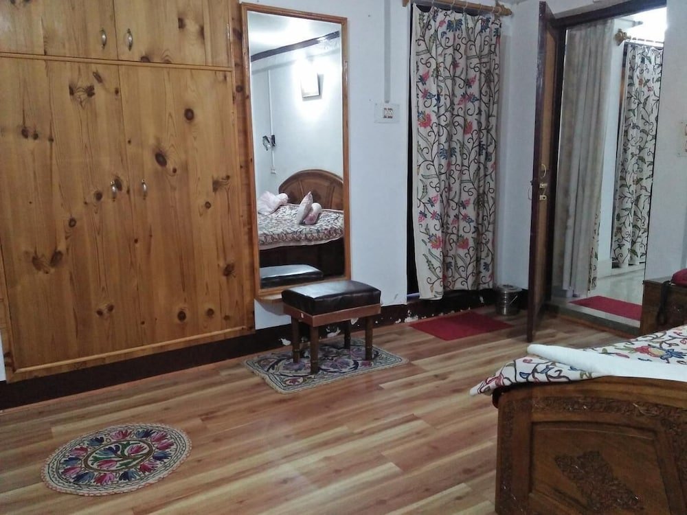 Фото Magic Himalayan Cottage