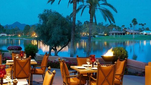 Гостиница 12 Room Scottsdale Golf Tennis Lake Resort Villa в Скоттсдейле