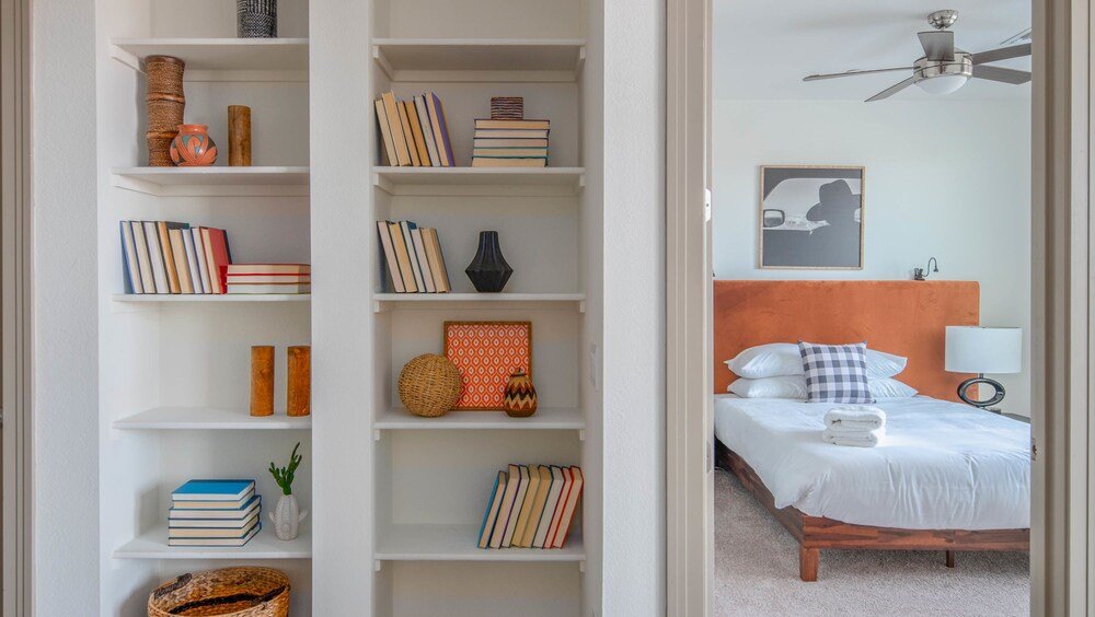 Фото Luxe Tempe Apartments by WanderJaunt