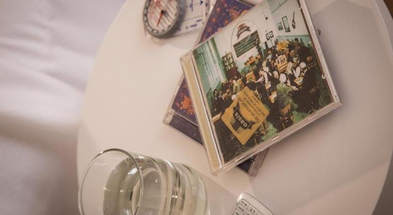 Фото Pol & Grace Hotel