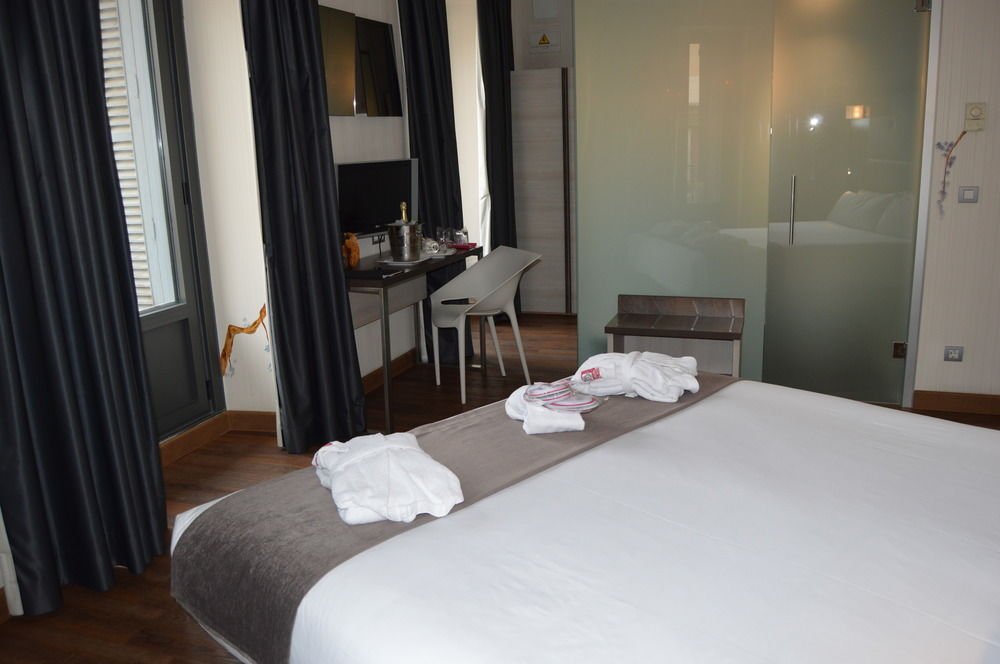 Фото Petit Palace Posada del Peine